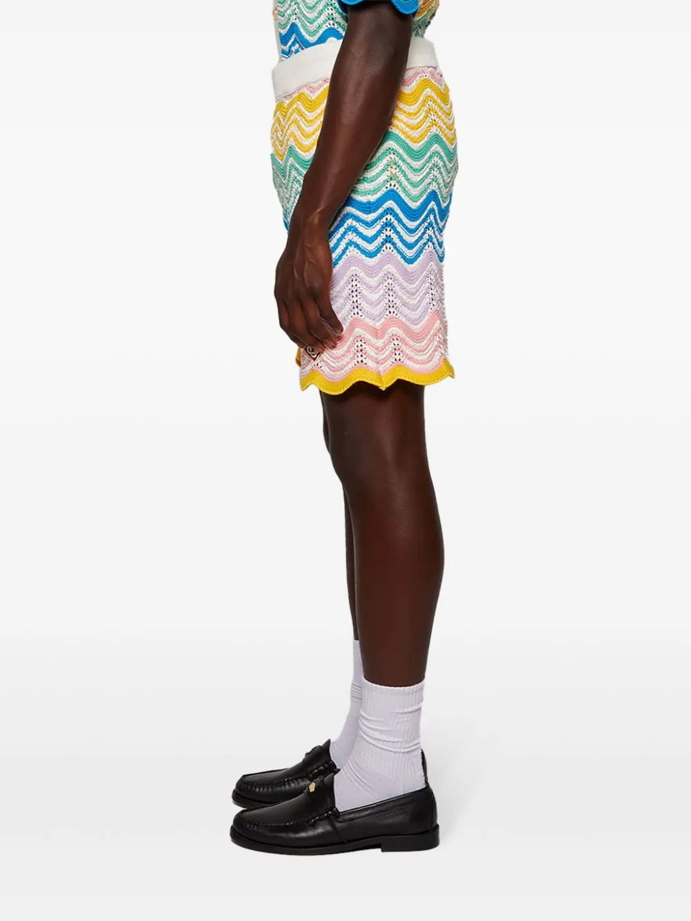 Gradient Wave crochet shorts