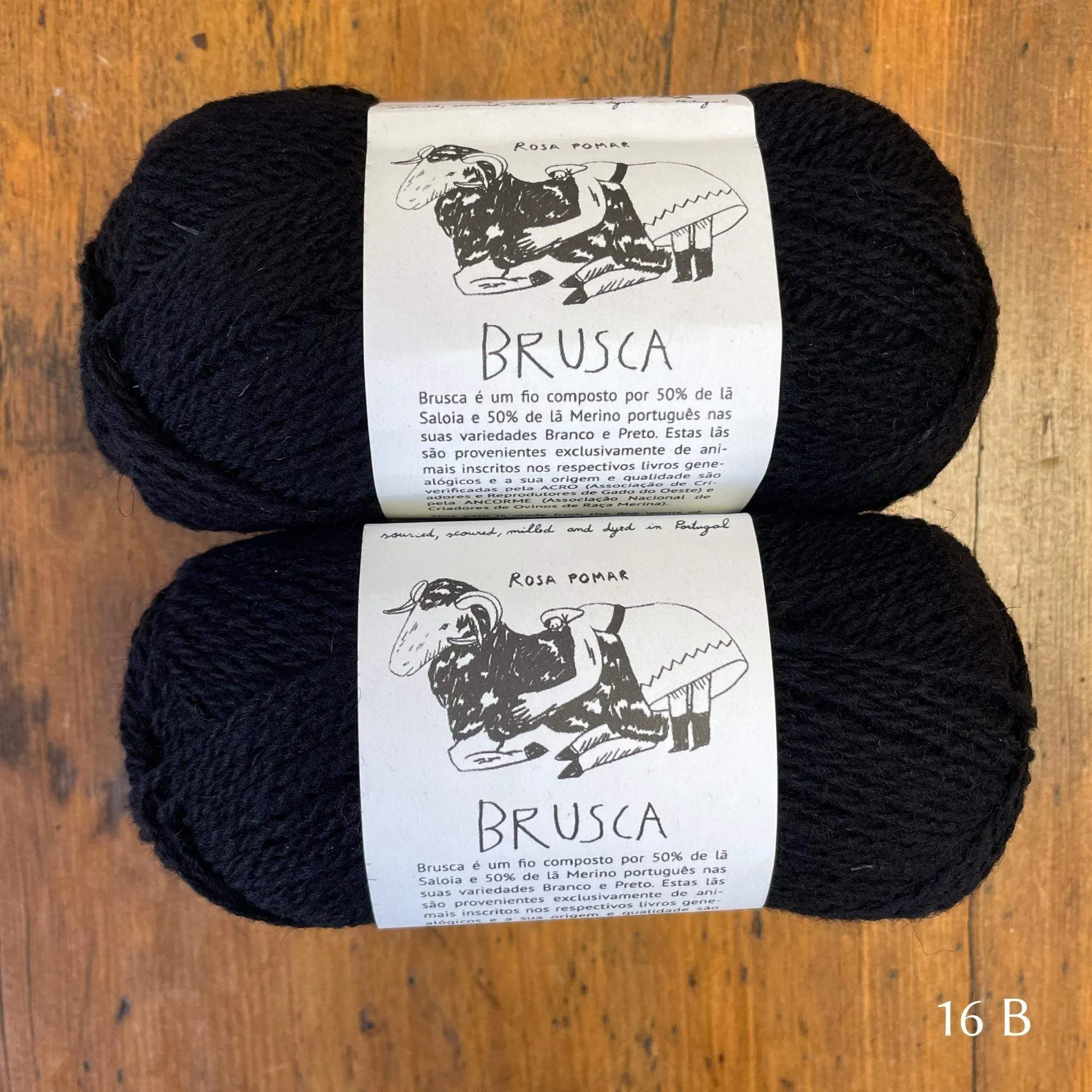 Retrosaria Brusca Worsted Yarn