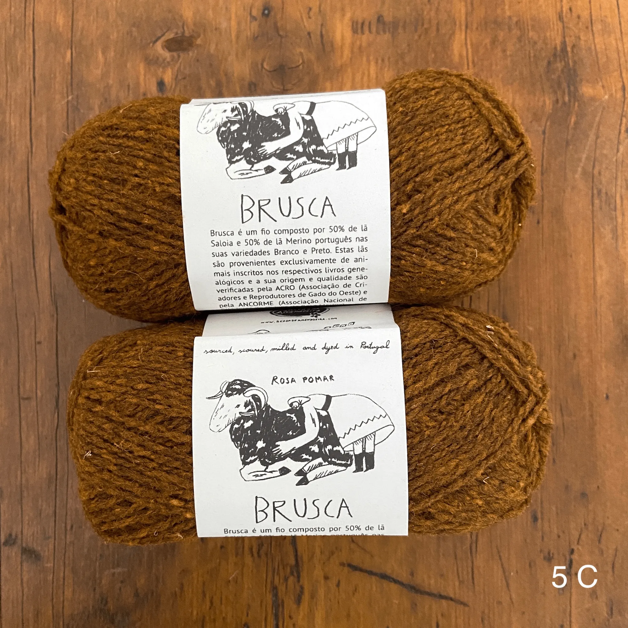 Retrosaria Brusca Worsted Yarn