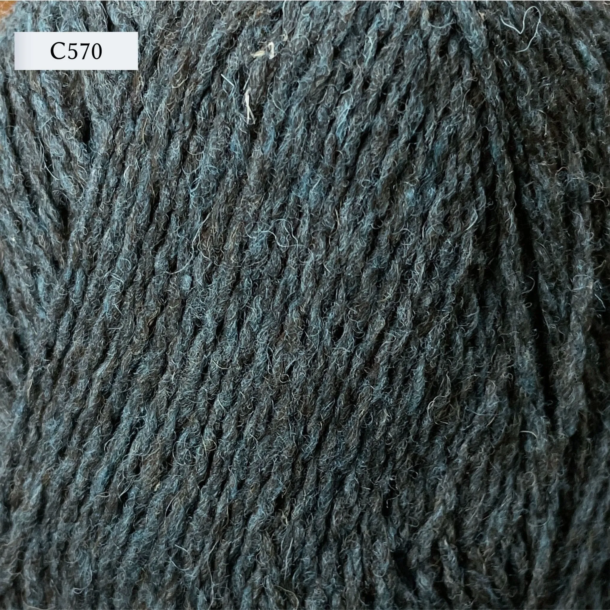 Retrosaria Brusca Worsted Yarn