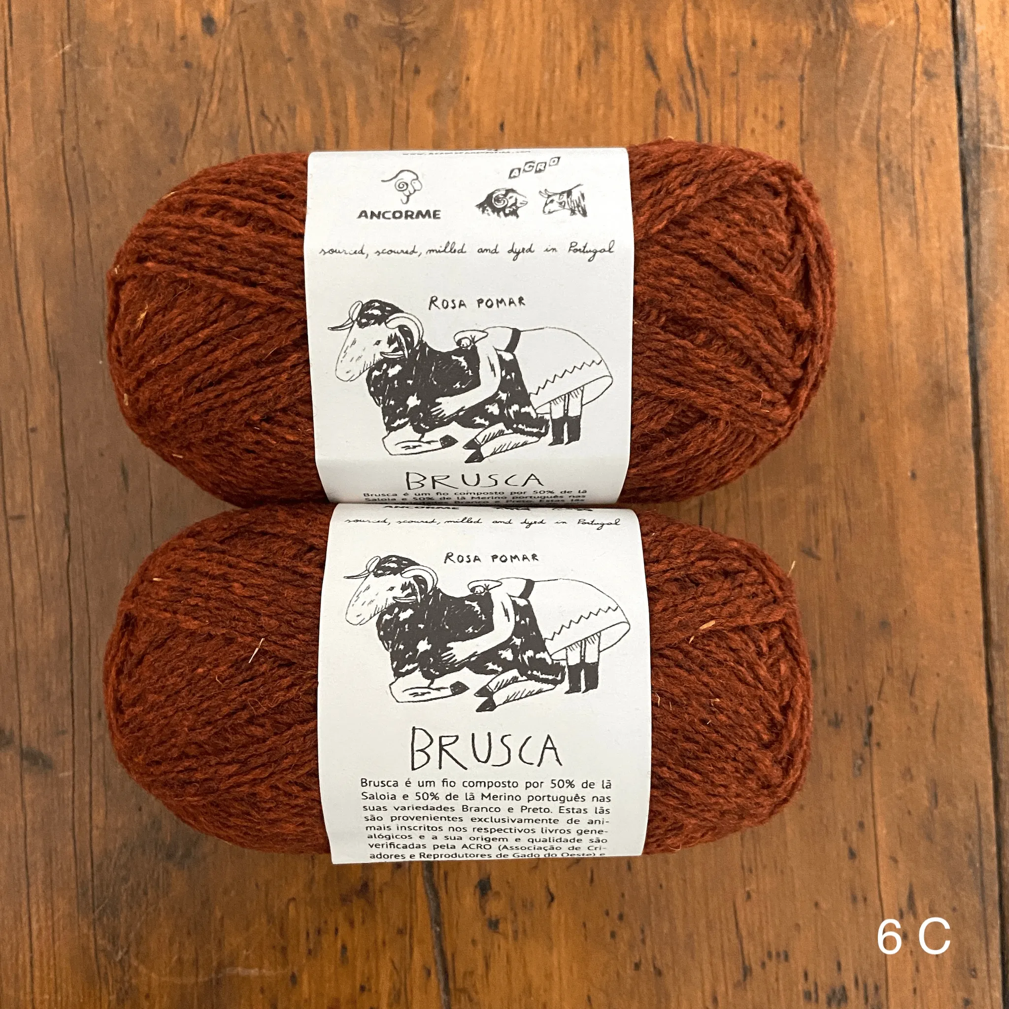 Retrosaria Brusca Worsted Yarn