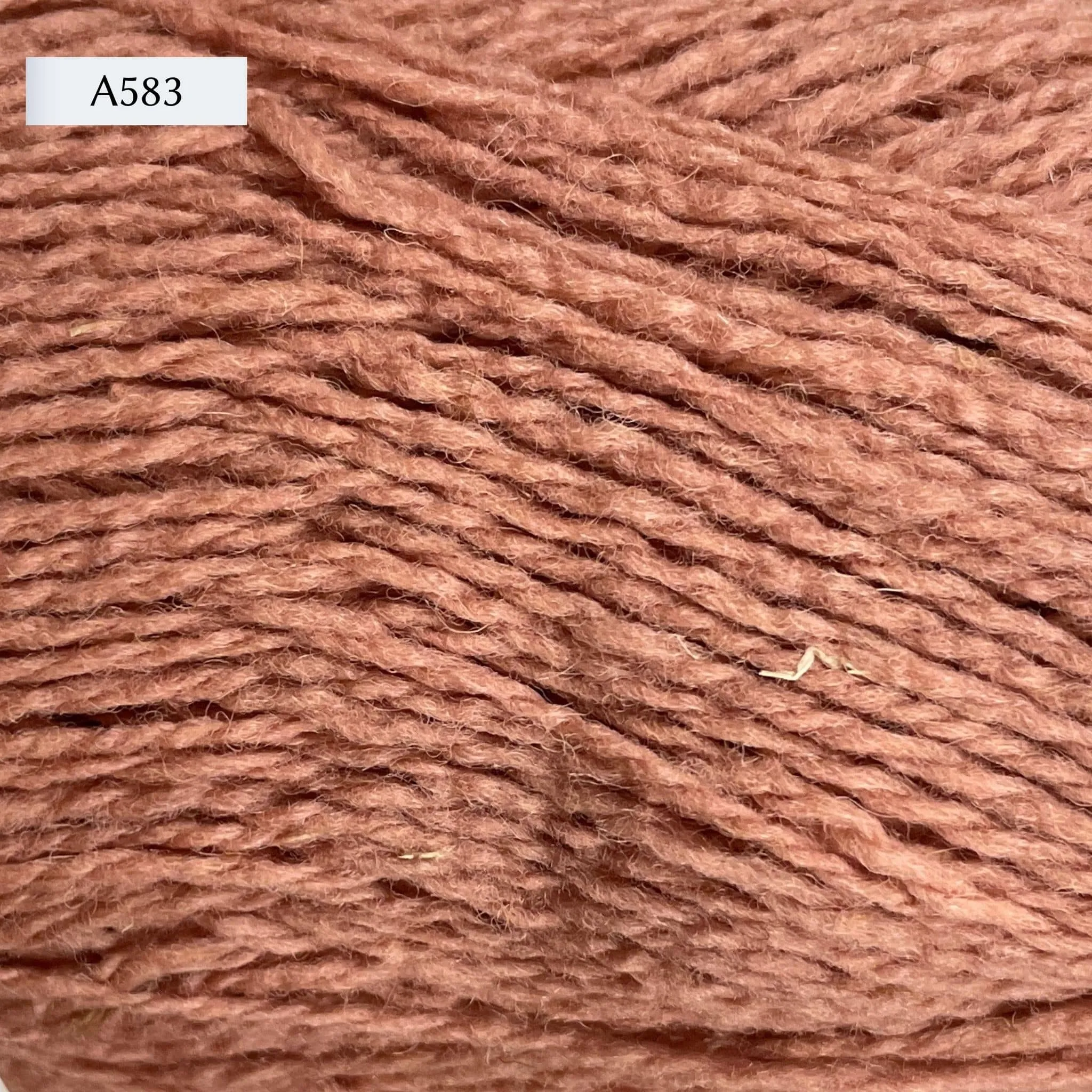 Retrosaria Brusca Worsted Yarn