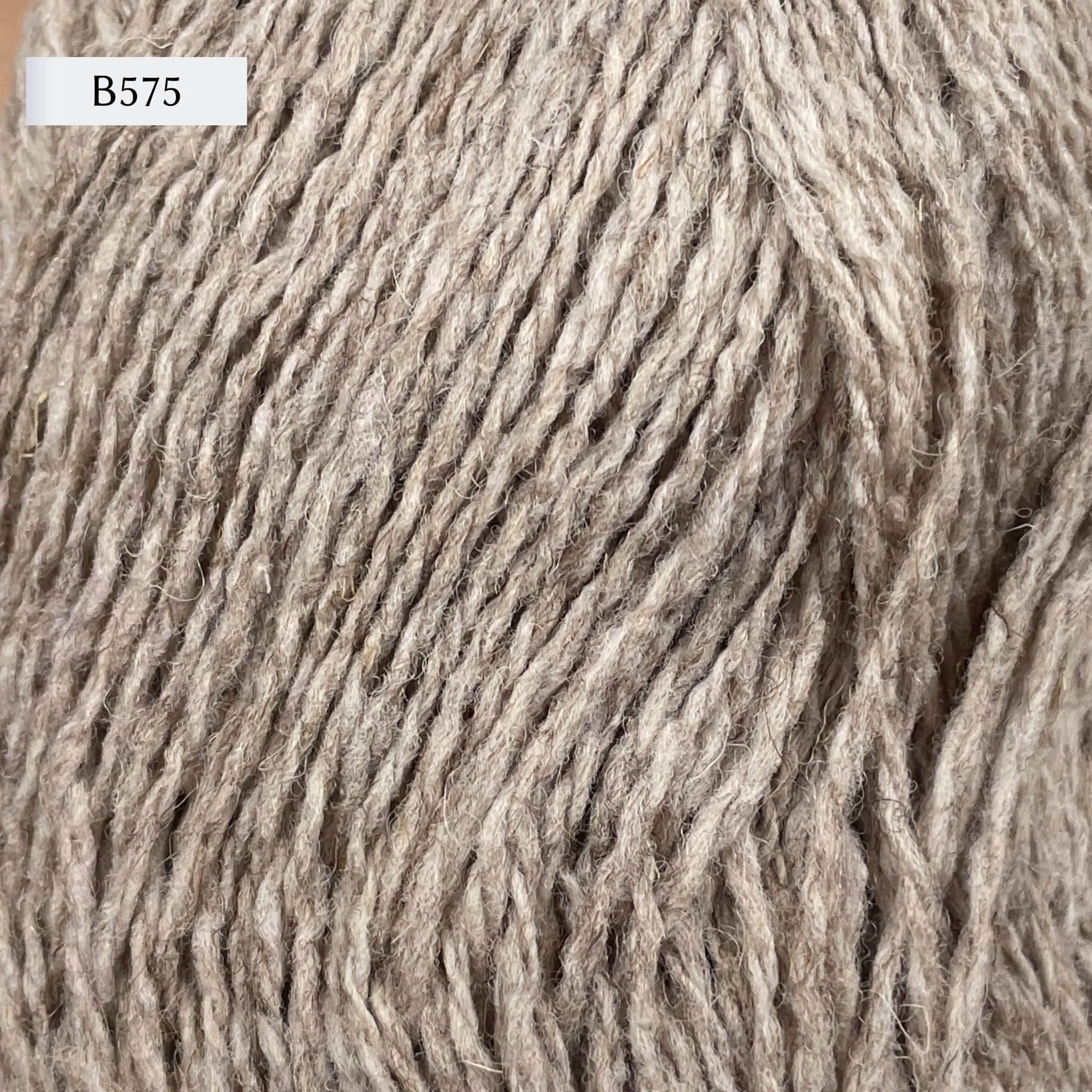 Retrosaria Brusca Worsted Yarn